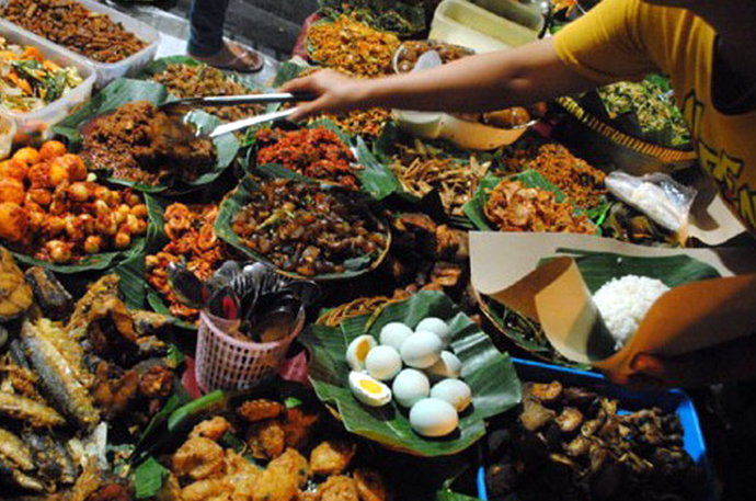 5 Rekomendasi Wisata Kuliner Terbaik di Indonesia